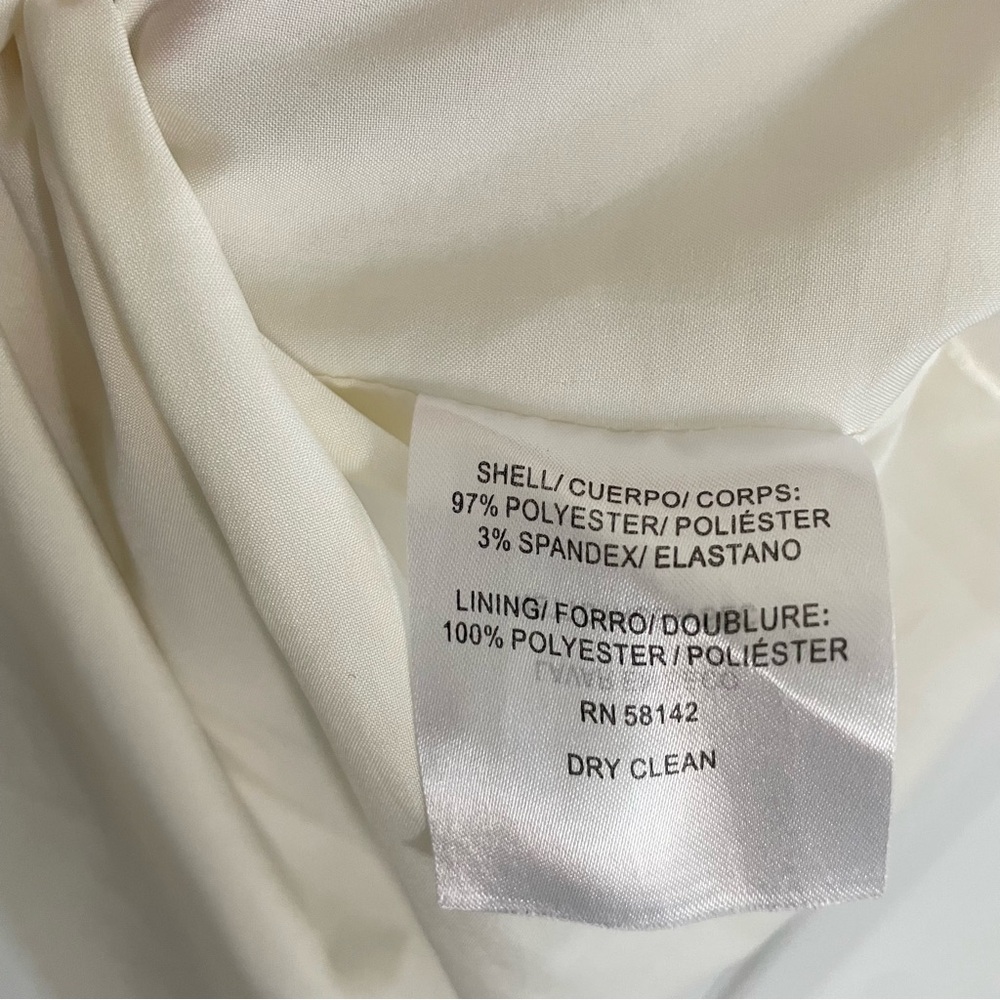 Gal Meets Glam Cassidy Cream Maxi Dress with Lavender Floral Print - Picture 11 of 14